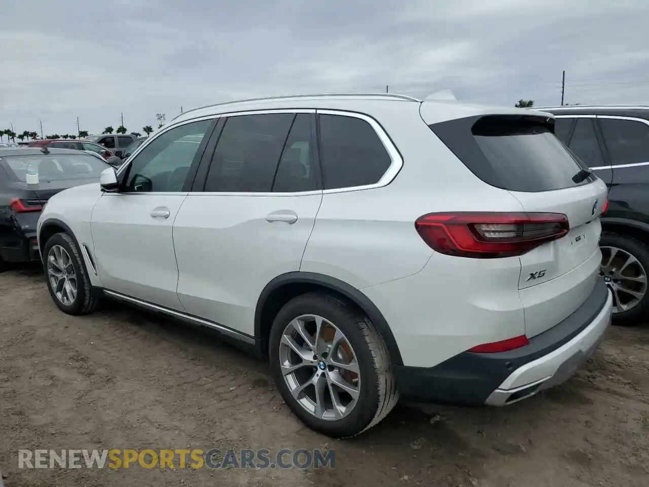2 Photograph of a damaged car 5UXCR6C53KLL11399 BMW X5 2019