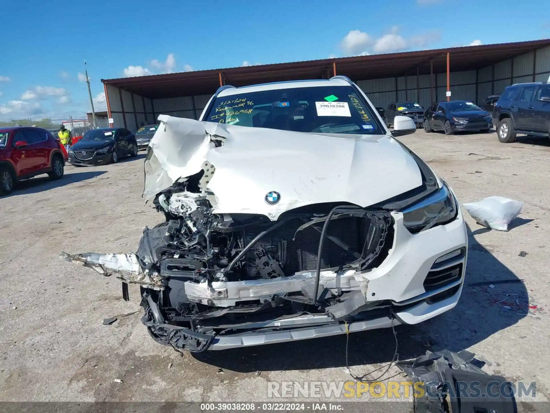 11 Photograph of a damaged car 5UXCR6C54KLK83127 BMW X5 2019