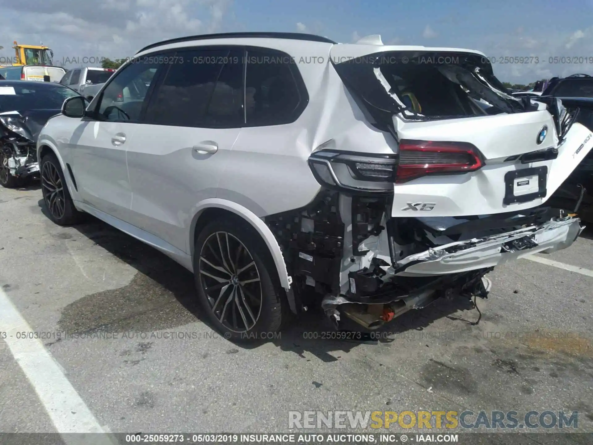 3 Photograph of a damaged car 5UXCR6C54KLK84648 BMW X5 2019