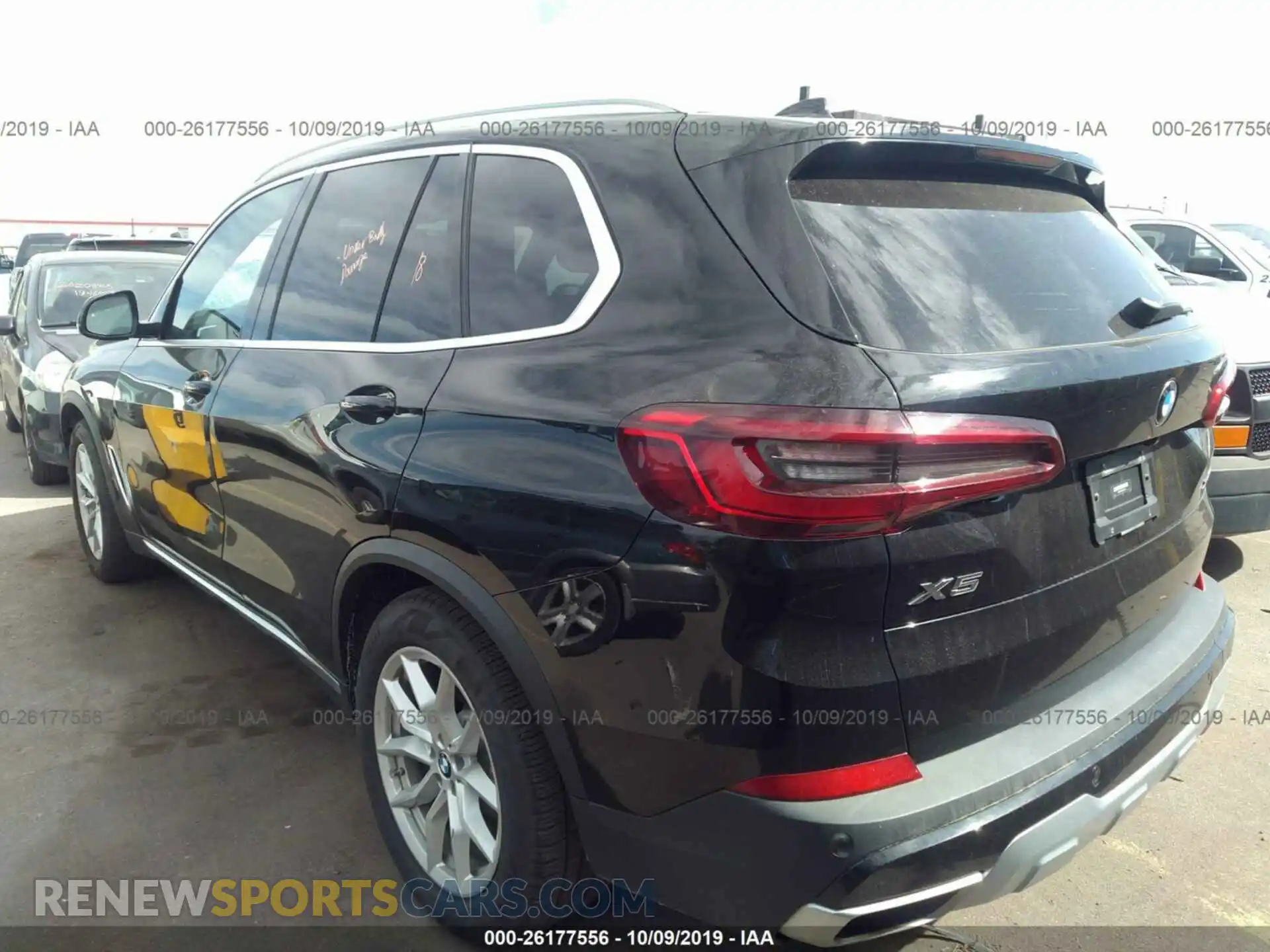 3 Photograph of a damaged car 5UXCR6C54KLL05658 BMW X5 2019
