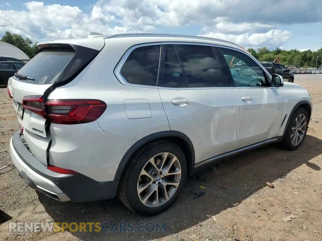 3 Photograph of a damaged car 5UXCR6C54KLL10231 BMW X5 2019