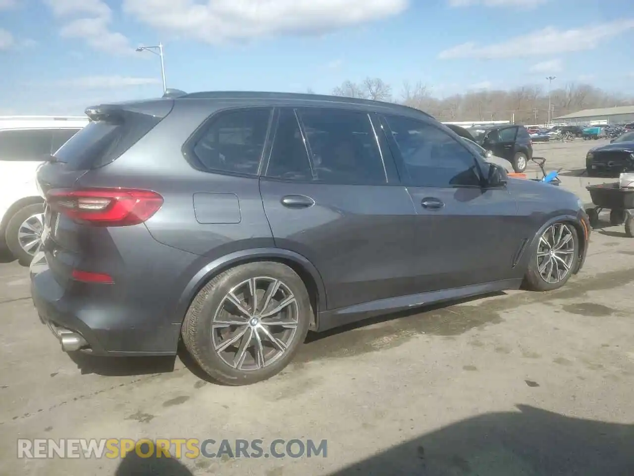 3 Photograph of a damaged car 5UXCR6C54KLL27322 BMW X5 2019