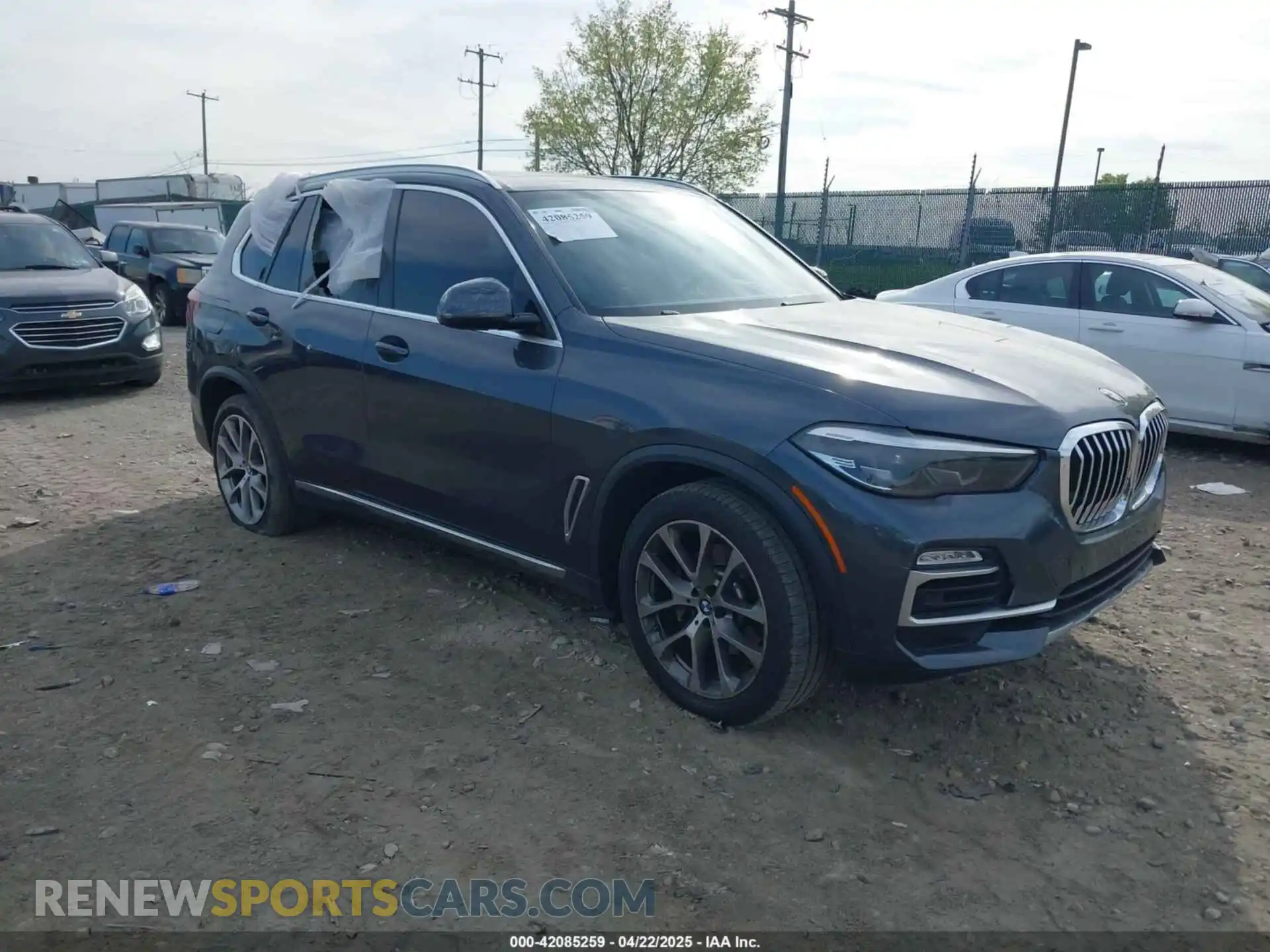 1 Photograph of a damaged car 5UXCR6C54KLL38482 BMW X5 2019