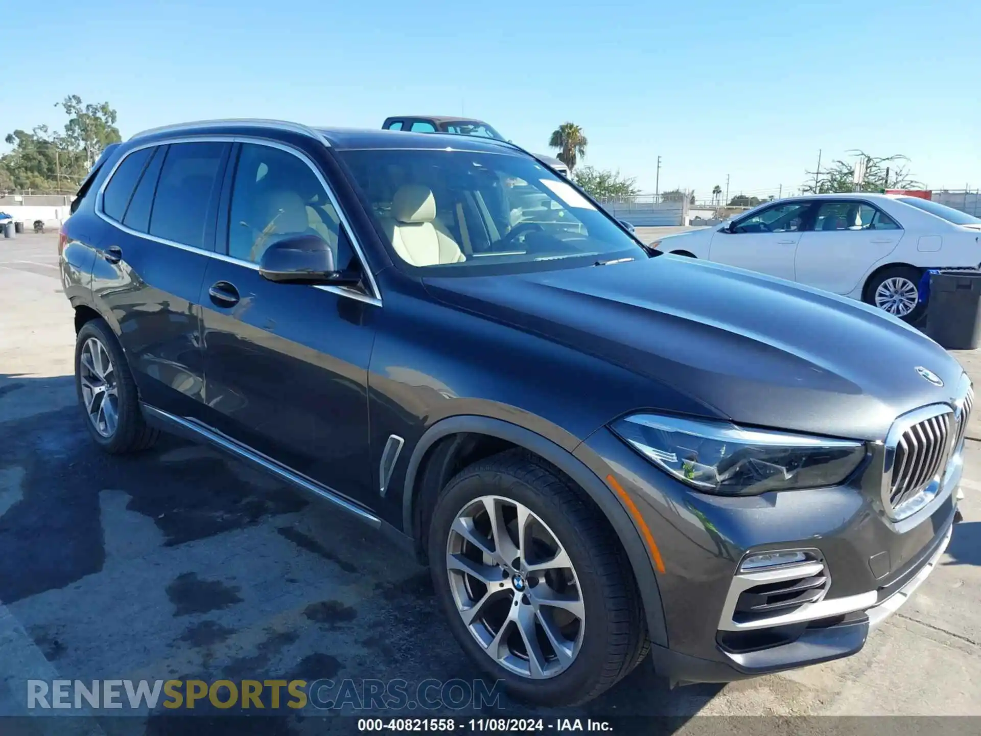 1 Photograph of a damaged car 5UXCR6C54KLL64323 BMW X5 2019