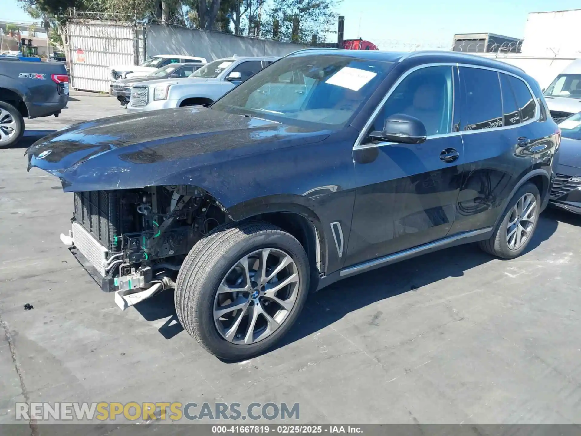 2 Photograph of a damaged car 5UXCR6C55KLB12325 BMW X5 2019