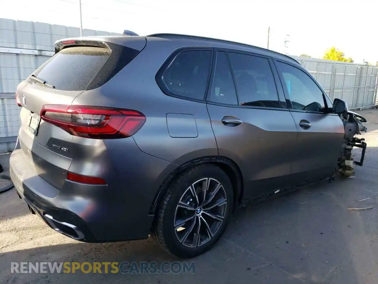 3 Photograph of a damaged car 5UXCR6C55KLK80012 BMW X5 2019