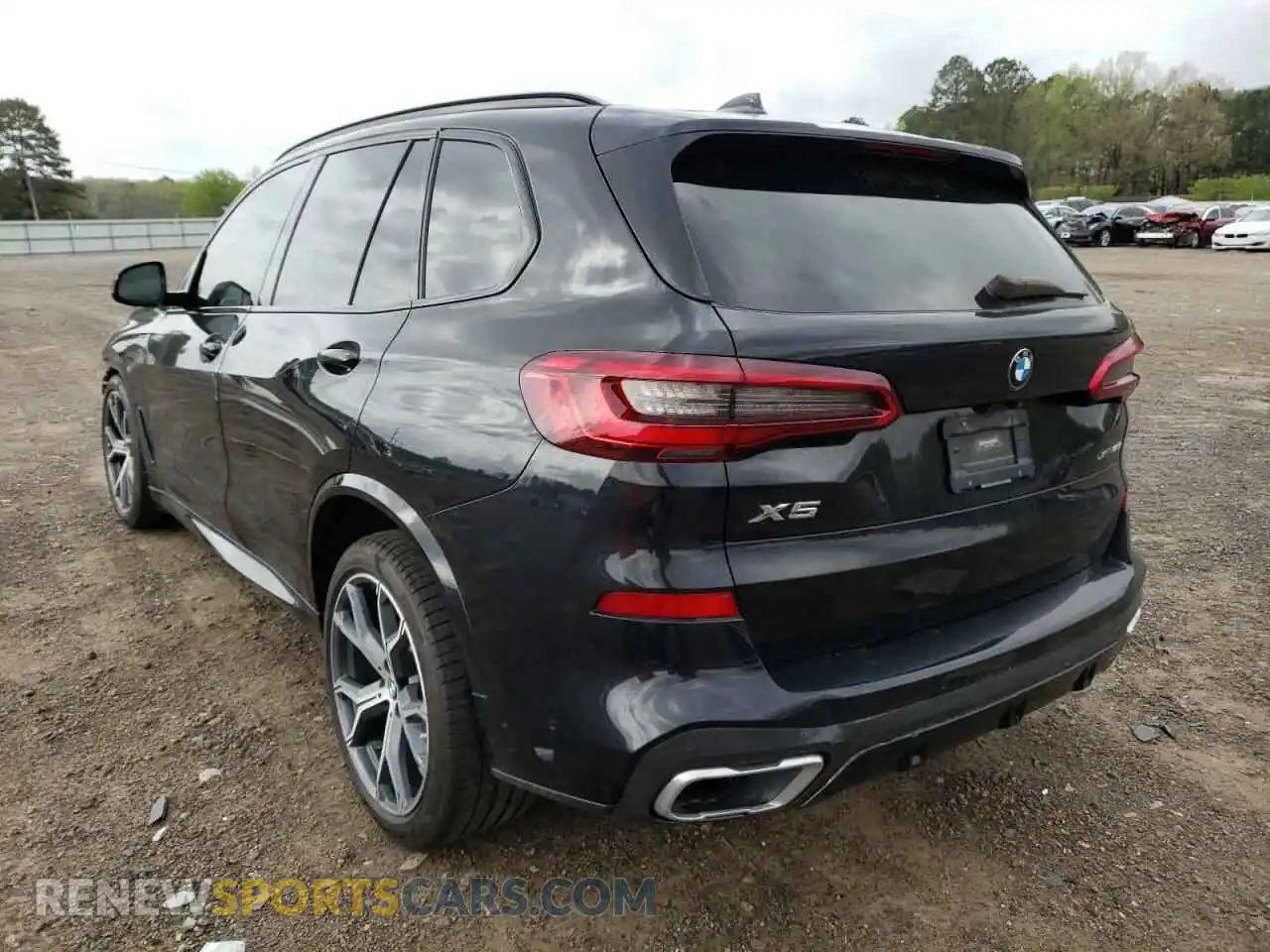 3 Photograph of a damaged car 5UXCR6C55KLL08410 BMW X5 2019