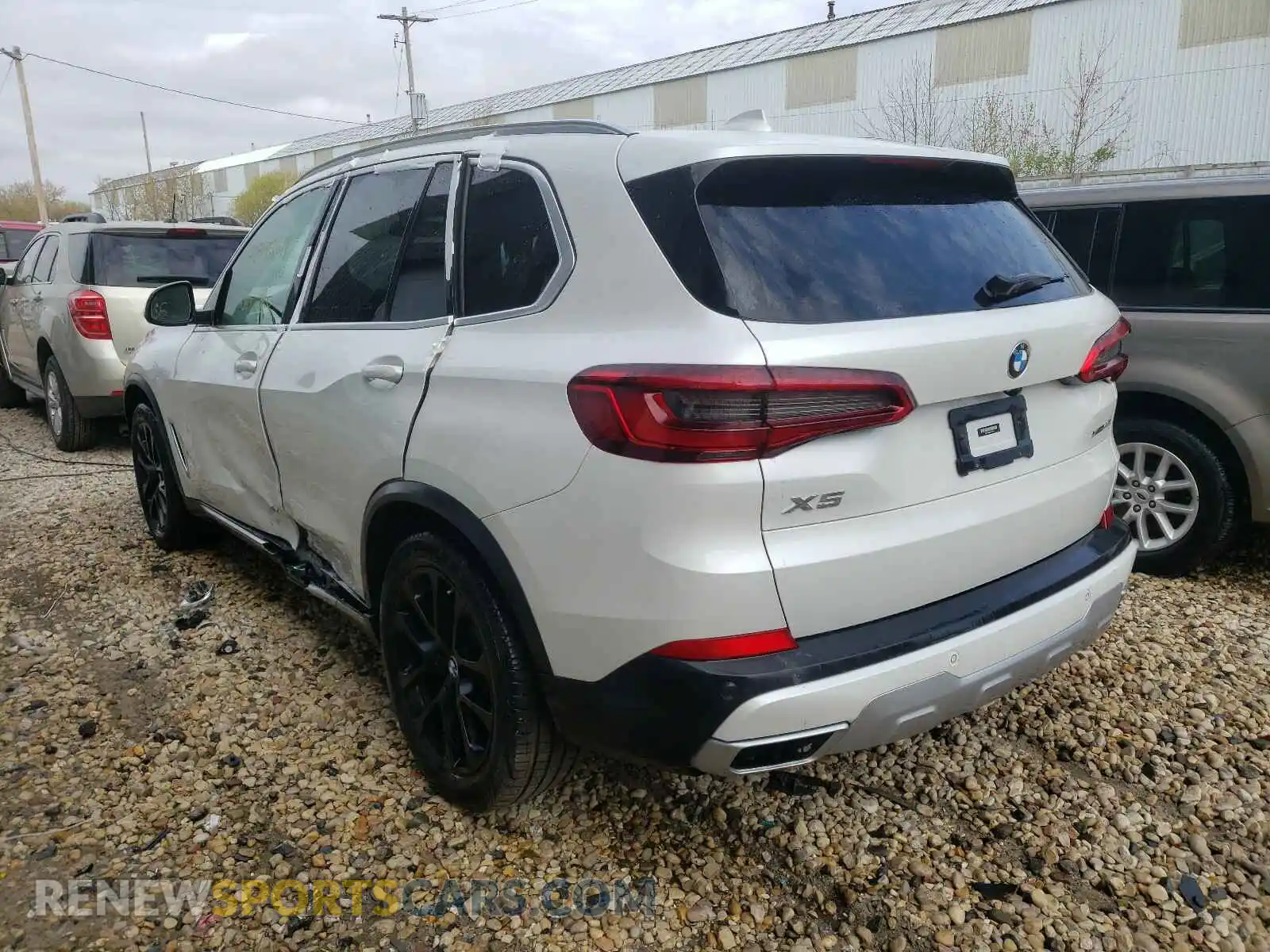 3 Photograph of a damaged car 5UXCR6C55KLL21626 BMW X5 2019