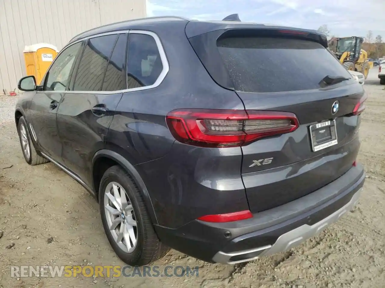 3 Photograph of a damaged car 5UXCR6C55KLL51712 BMW X5 2019