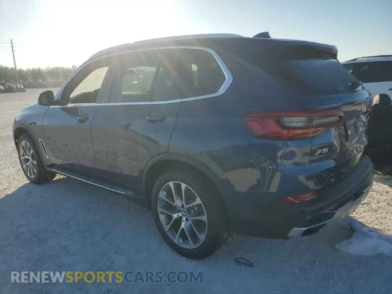 2 Photograph of a damaged car 5UXCR6C56KLK82092 BMW X5 2019