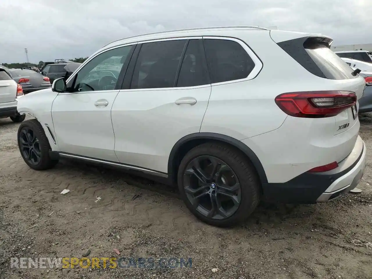 2 Photograph of a damaged car 5UXCR6C56KLL13518 BMW X5 2019