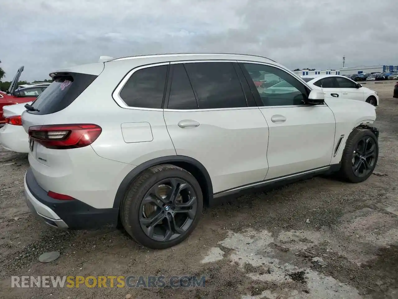 3 Photograph of a damaged car 5UXCR6C56KLL13518 BMW X5 2019