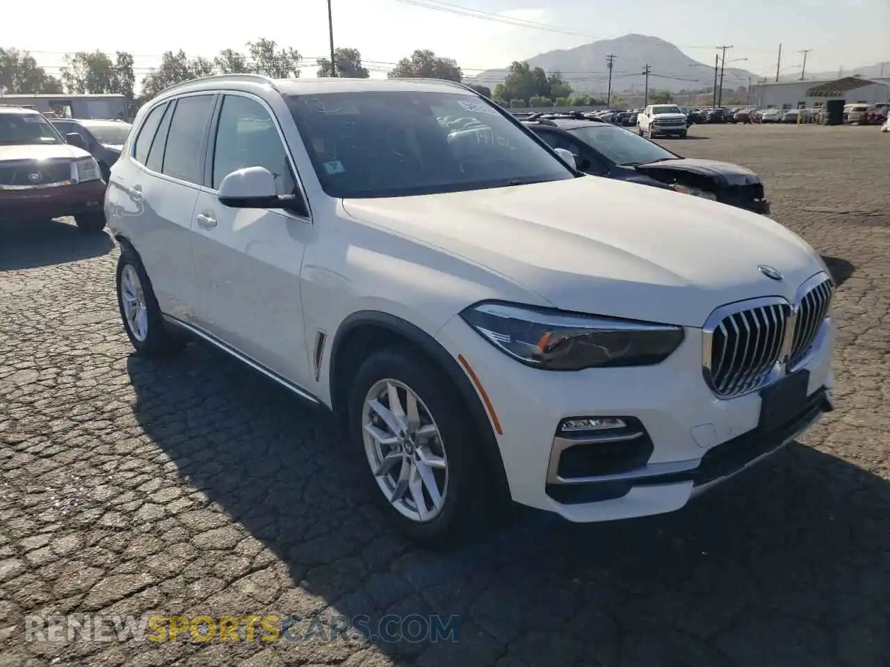 1 Photograph of a damaged car 5UXCR6C56KLL25734 BMW X5 2019