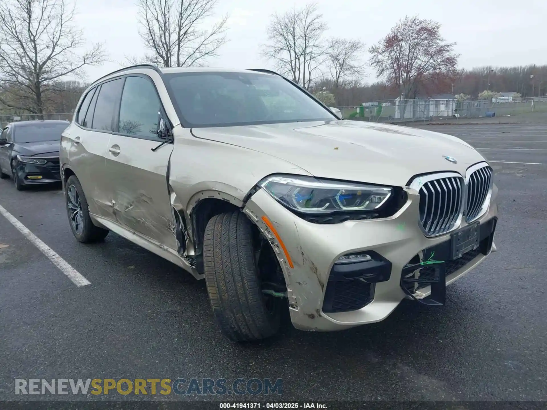 1 Photograph of a damaged car 5UXCR6C56KLL35602 BMW X5 2019