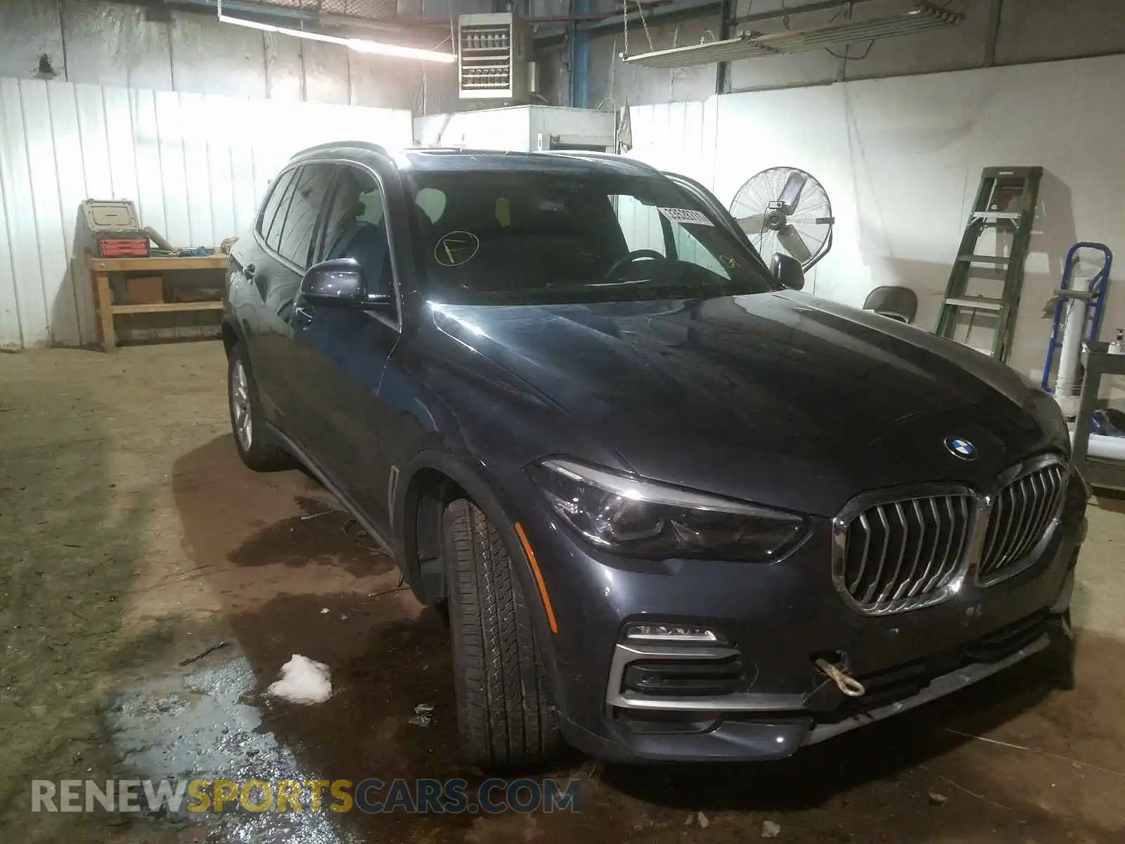 1 Photograph of a damaged car 5UXCR6C56KLL61309 BMW X5 2019