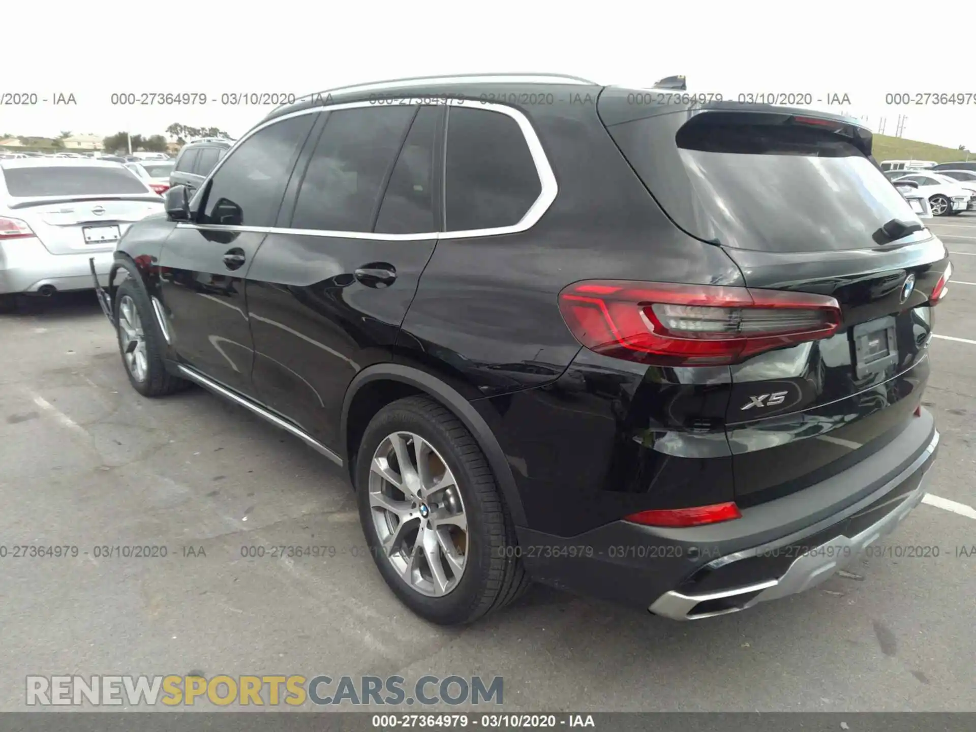 3 Photograph of a damaged car 5UXCR6C57KLL01278 BMW X5 2019