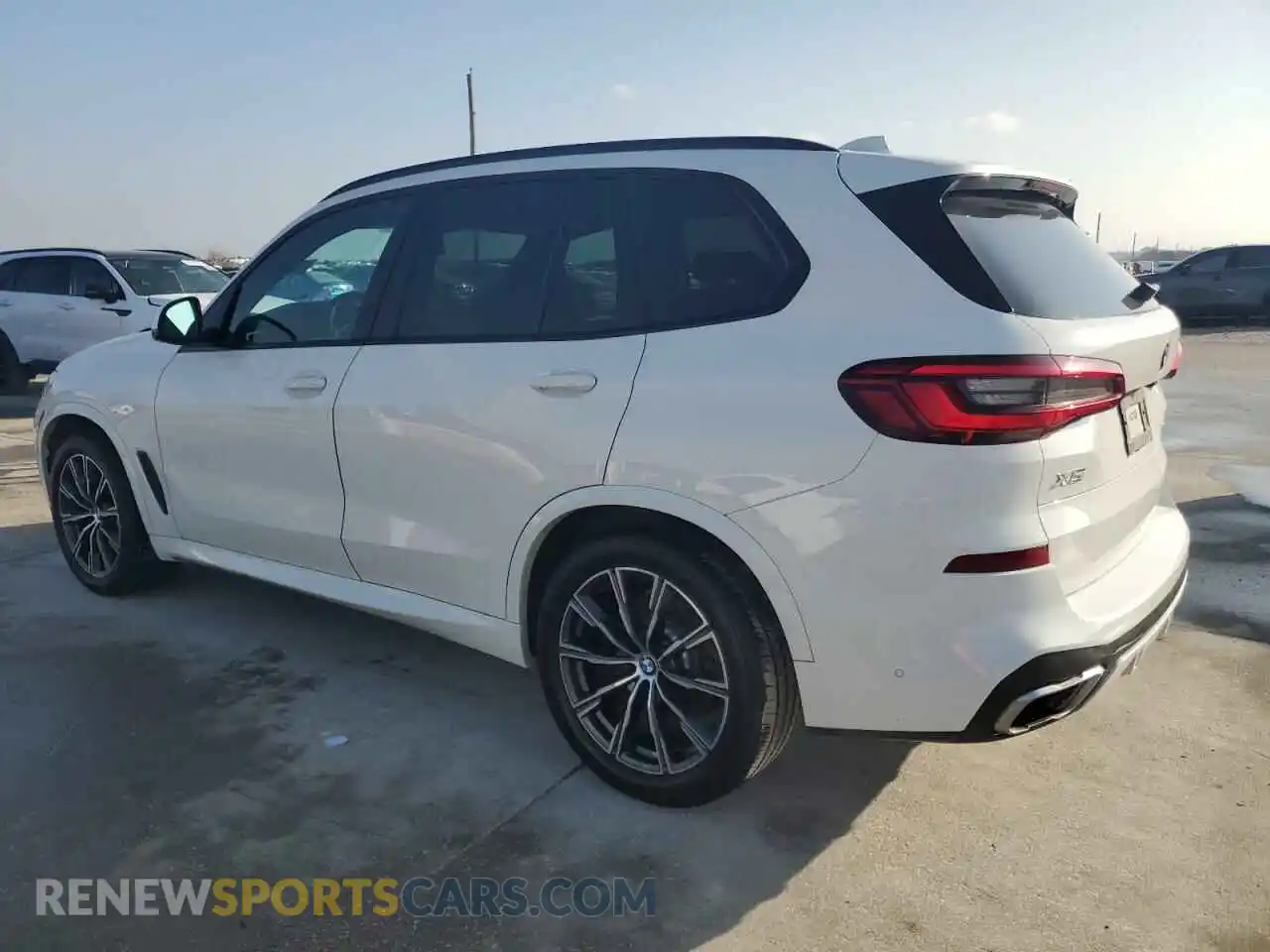 2 Photograph of a damaged car 5UXCR6C57KLL08263 BMW X5 2019
