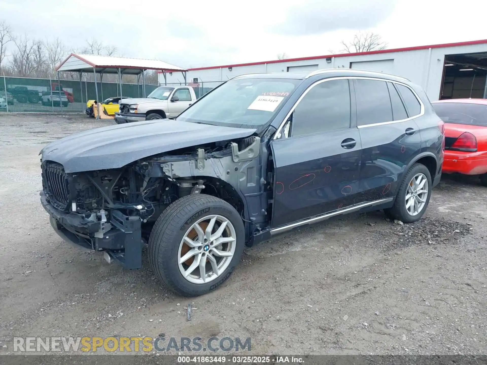 2 Photograph of a damaged car 5UXCR6C57KLL09249 BMW X5 2019