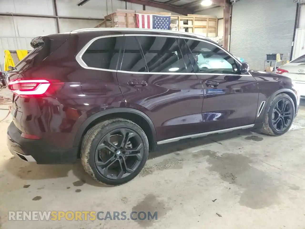 3 Photograph of a damaged car 5UXCR6C57KLL38881 BMW X5 2019