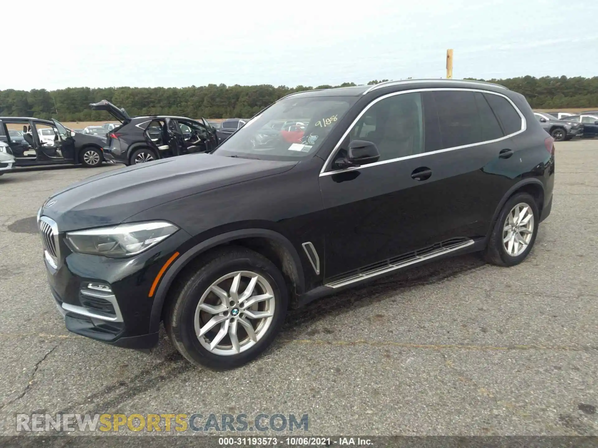 2 Photograph of a damaged car 5UXCR6C57KLL53395 BMW X5 2019