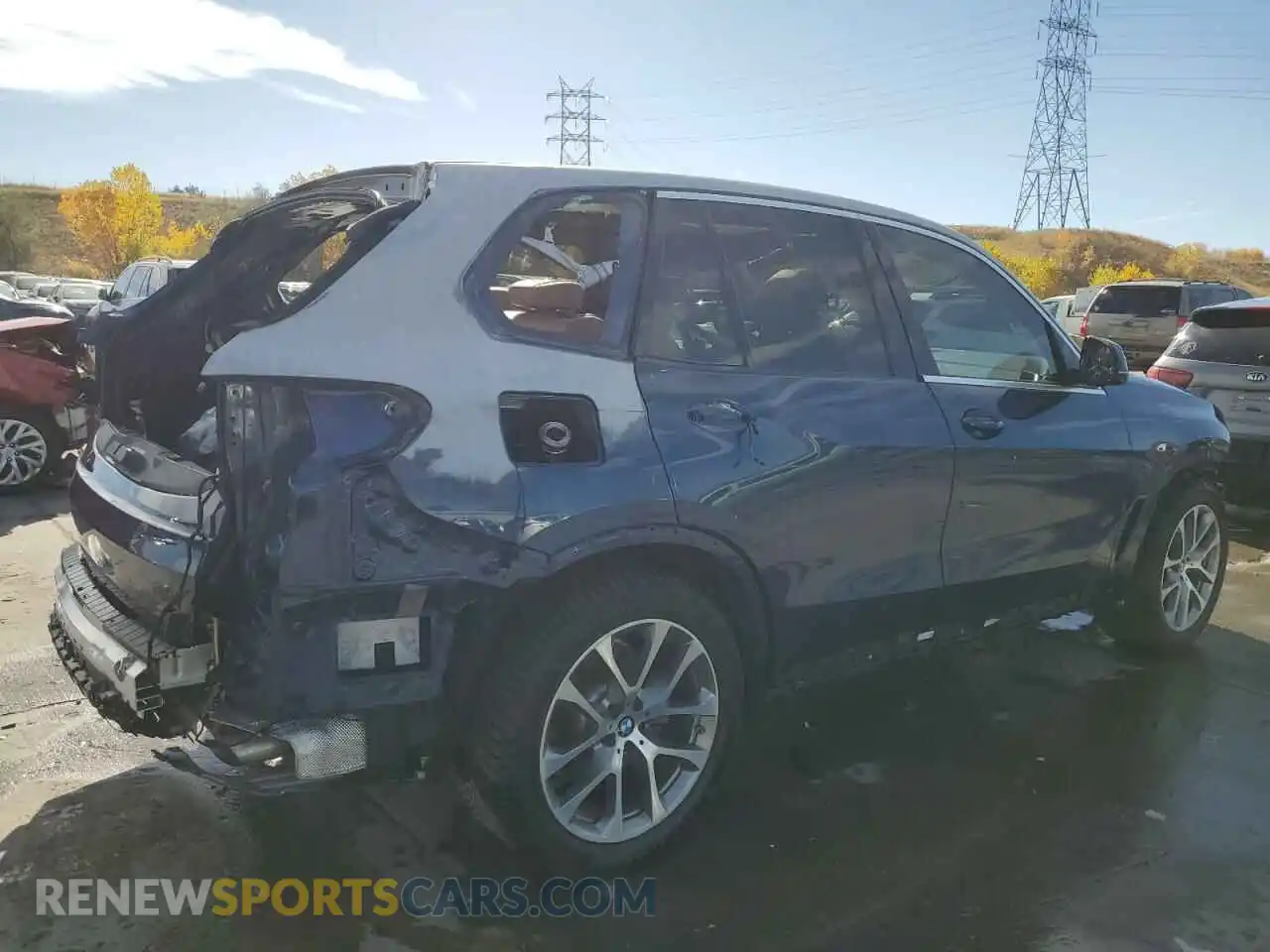 3 Photograph of a damaged car 5UXCR6C57KLL62193 BMW X5 2019