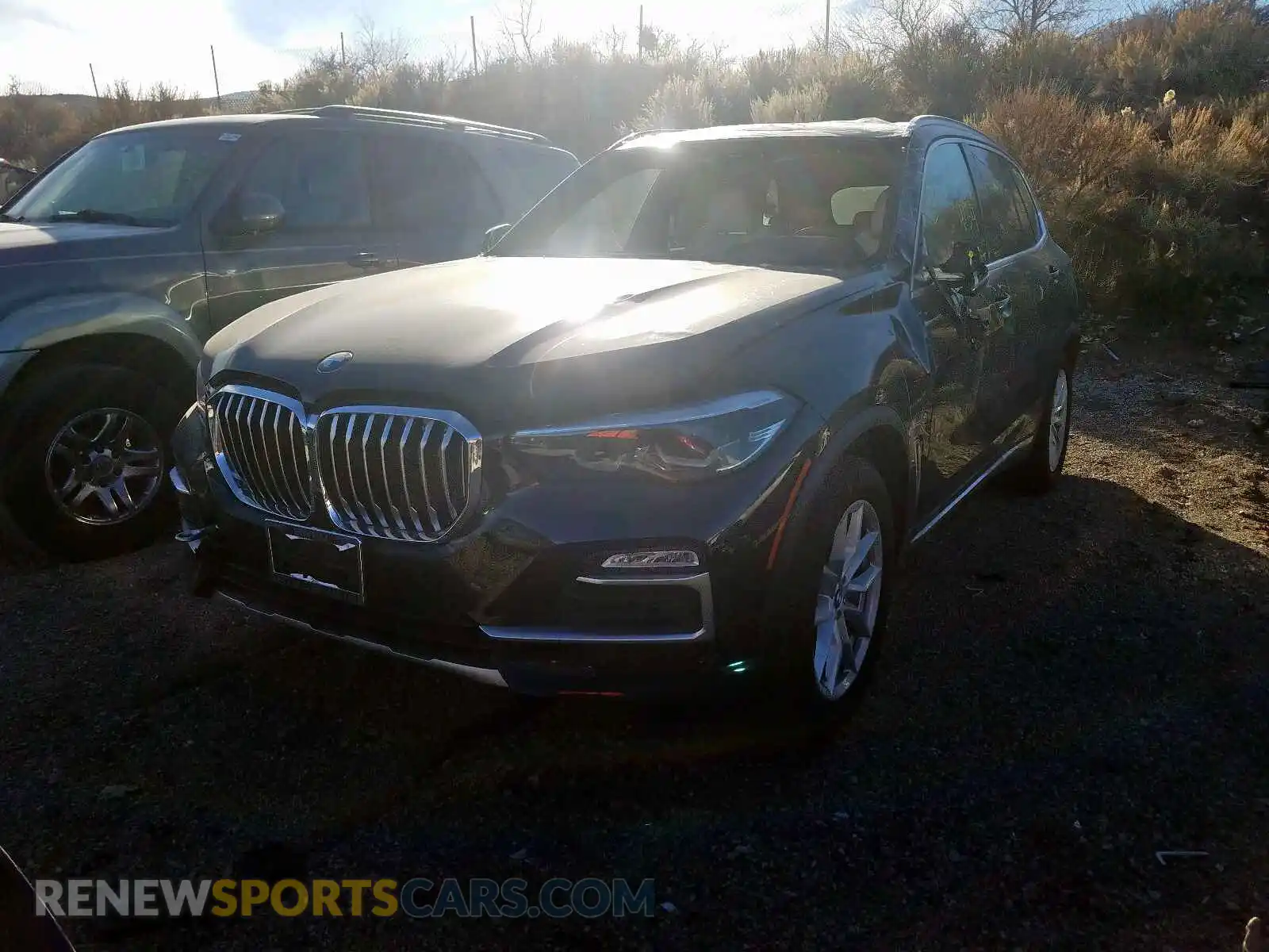 2 Photograph of a damaged car 5UXCR6C58KLL01337 BMW X5 2019