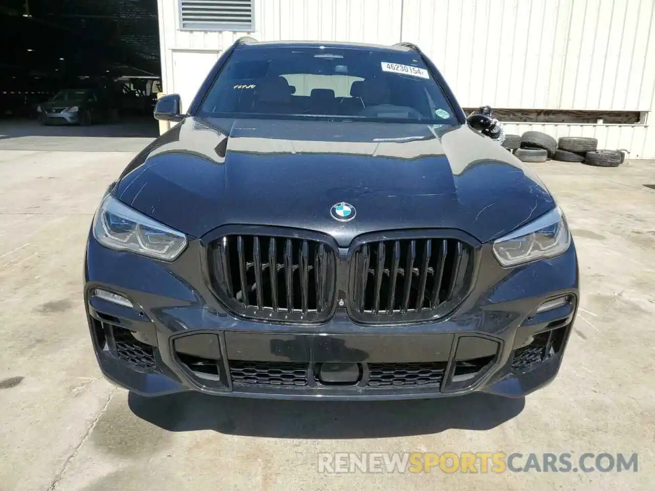 5 Photograph of a damaged car 5UXCR6C58KLL09373 BMW X5 2019