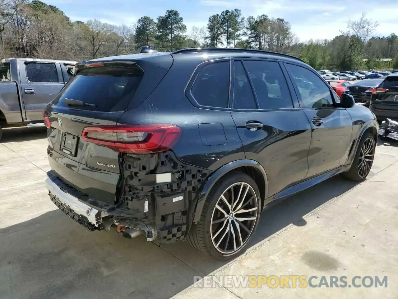 6 Photograph of a damaged car 5UXCR6C58KLL09373 BMW X5 2019