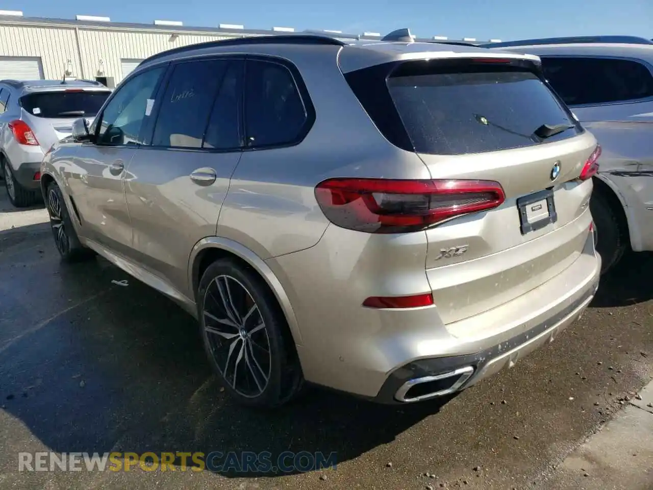 3 Photograph of a damaged car 5UXCR6C58KLL12788 BMW X5 2019