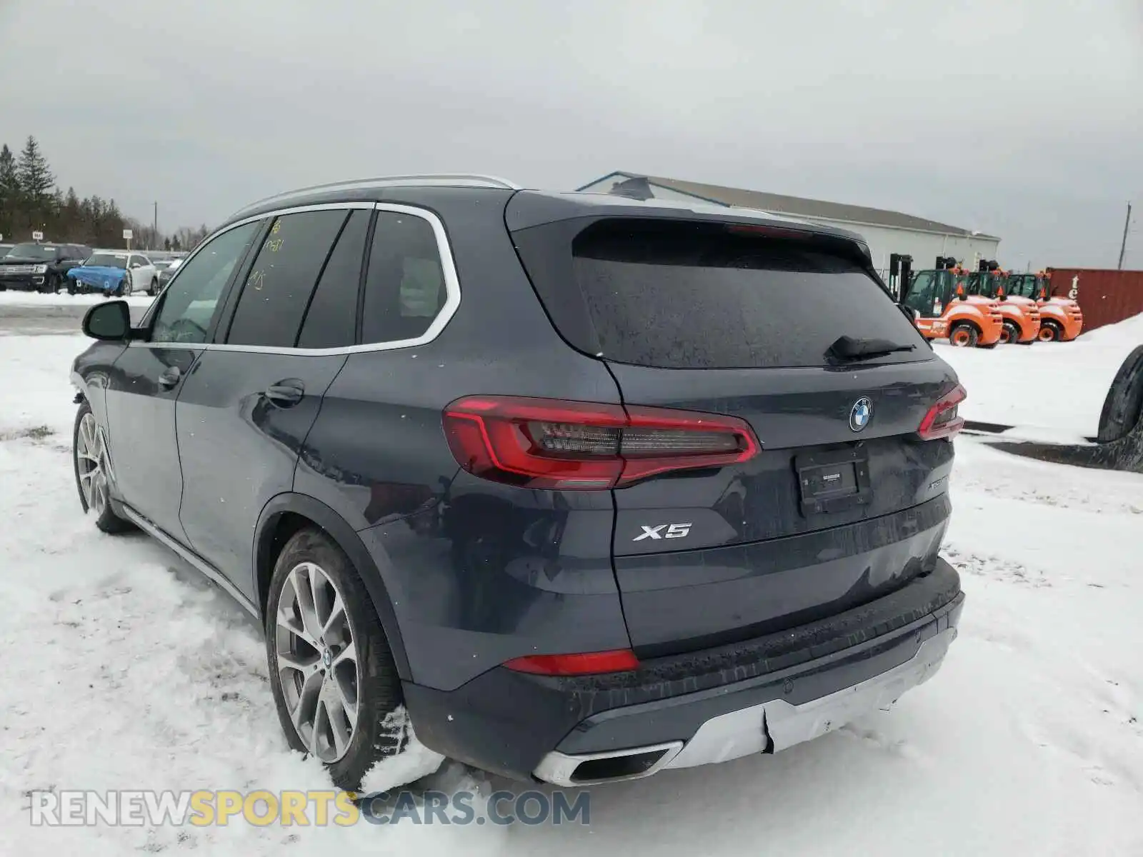 3 Photograph of a damaged car 5UXCR6C58KLL12922 BMW X5 2019