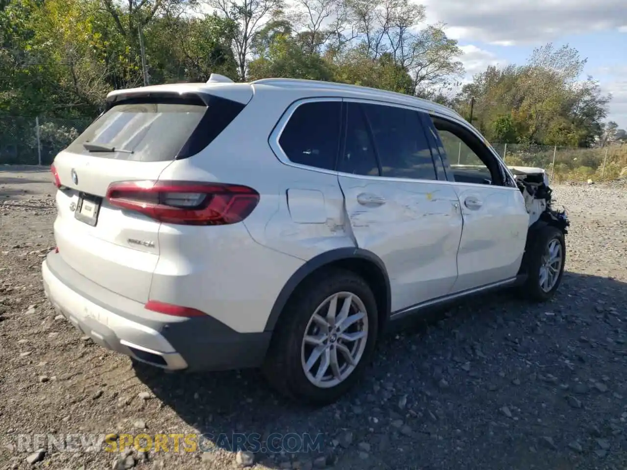 3 Photograph of a damaged car 5UXCR6C58KLL37920 BMW X5 2019