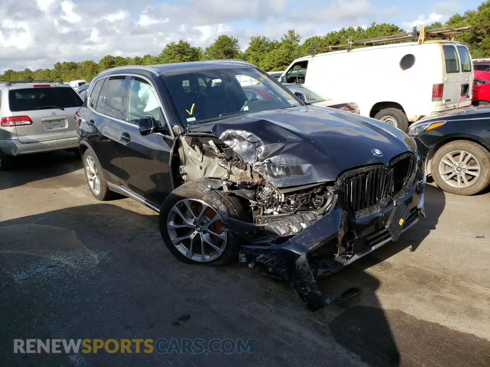 1 Photograph of a damaged car 5UXCR6C58KLL38386 BMW X5 2019