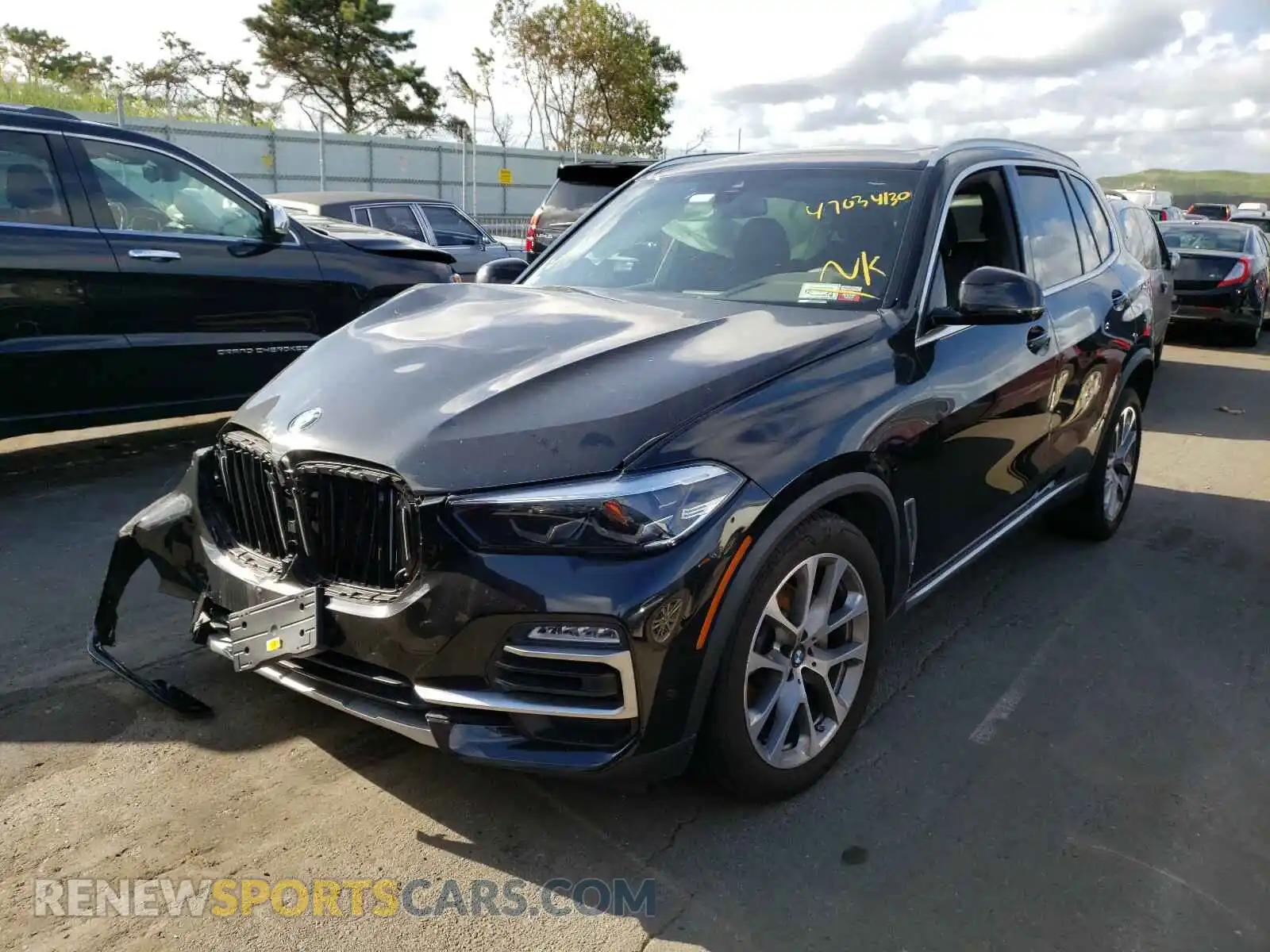 2 Photograph of a damaged car 5UXCR6C58KLL38386 BMW X5 2019
