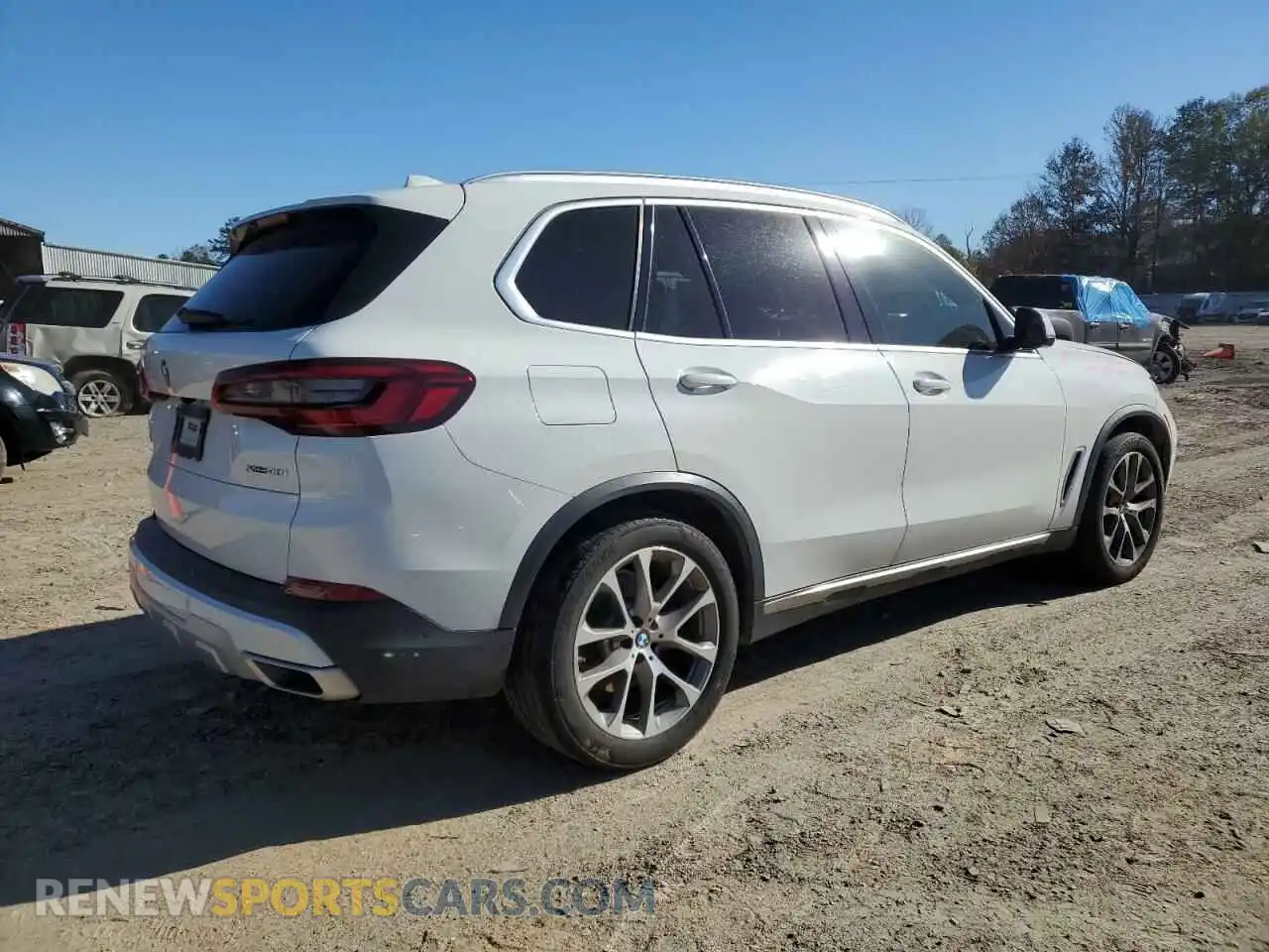 3 Photograph of a damaged car 5UXCR6C58KLL64552 BMW X5 2019