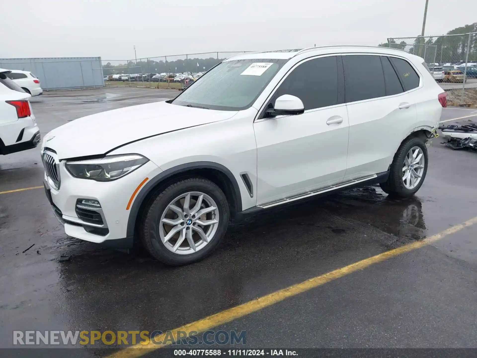 2 Фотография поврежденного автомобиля 5UXCR6C59KLL01010 BMW X5 2019