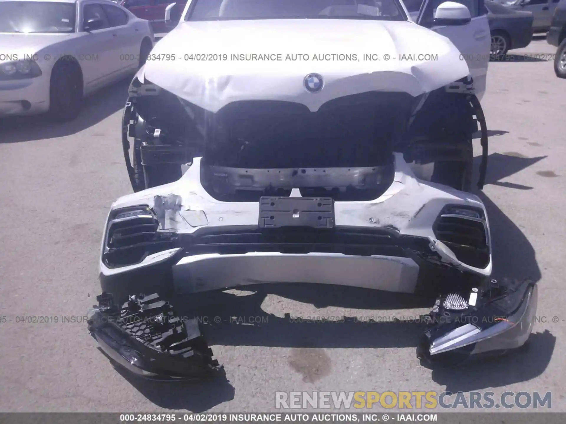 6 Photograph of a damaged car 5UXCR6C59KLL05624 BMW X5 2019