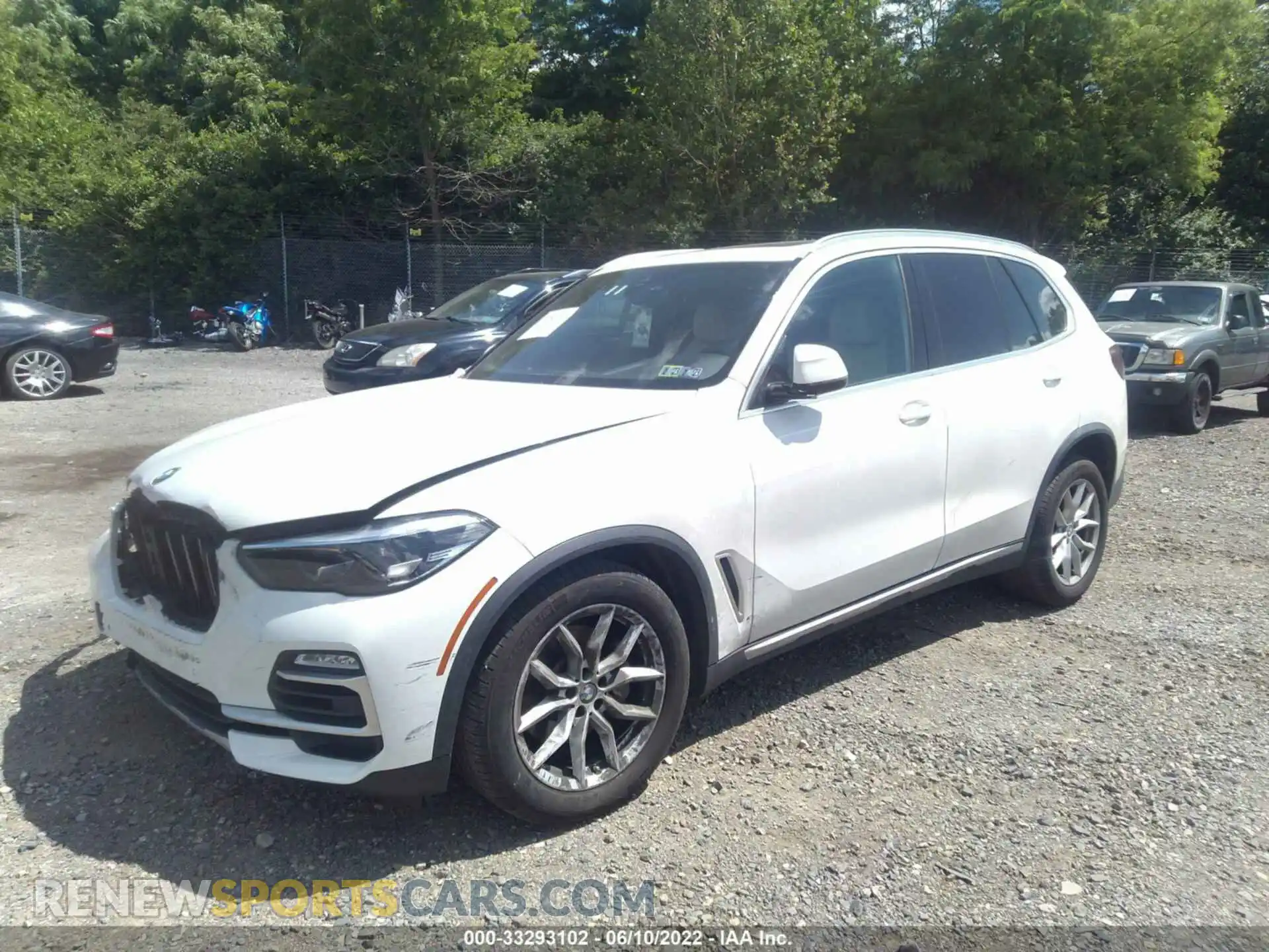 2 Photograph of a damaged car 5UXCR6C59KLL08944 BMW X5 2019