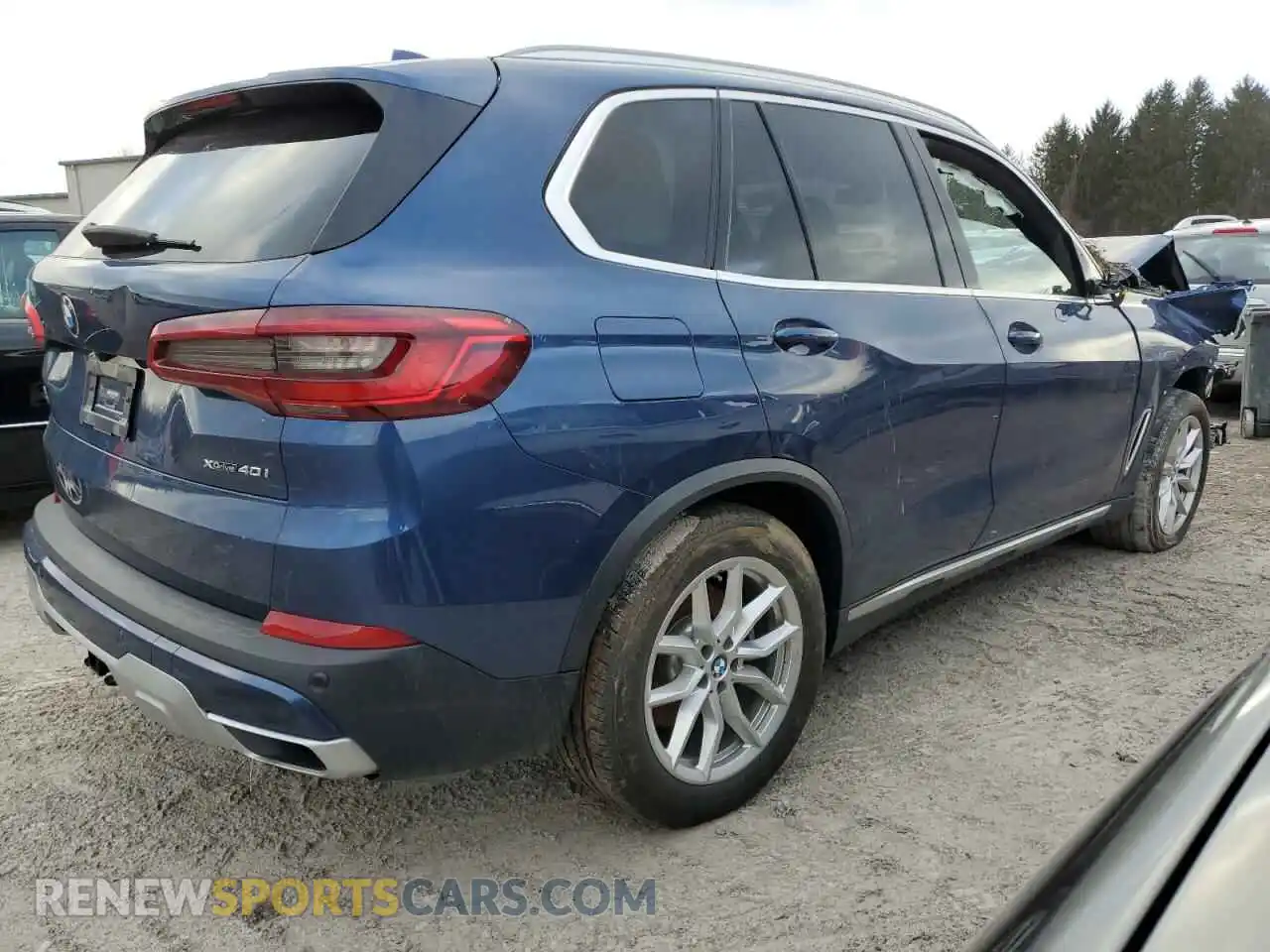 3 Photograph of a damaged car 5UXCR6C59KLL09012 BMW X5 2019