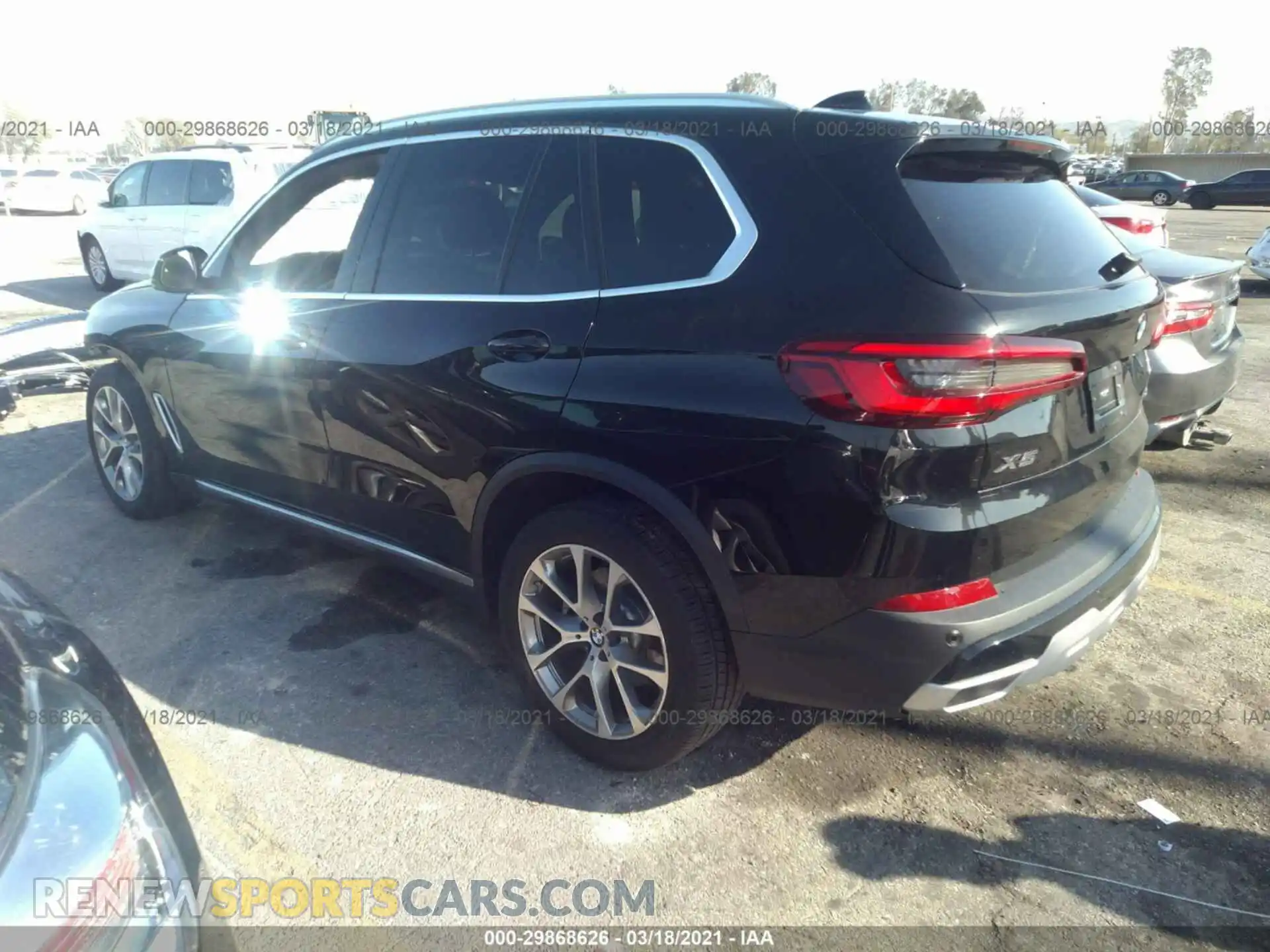 3 Фотография поврежденного автомобиля 5UXCR6C59KLL36971 BMW X5 2019