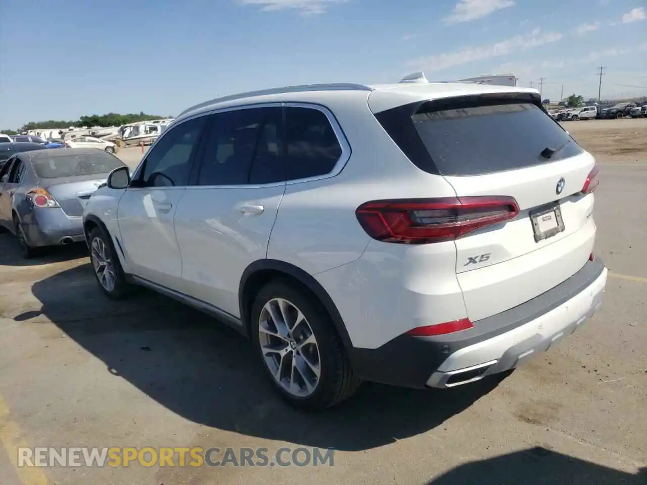 3 Фотография поврежденного автомобиля 5UXCR6C59KLL60414 BMW X5 2019