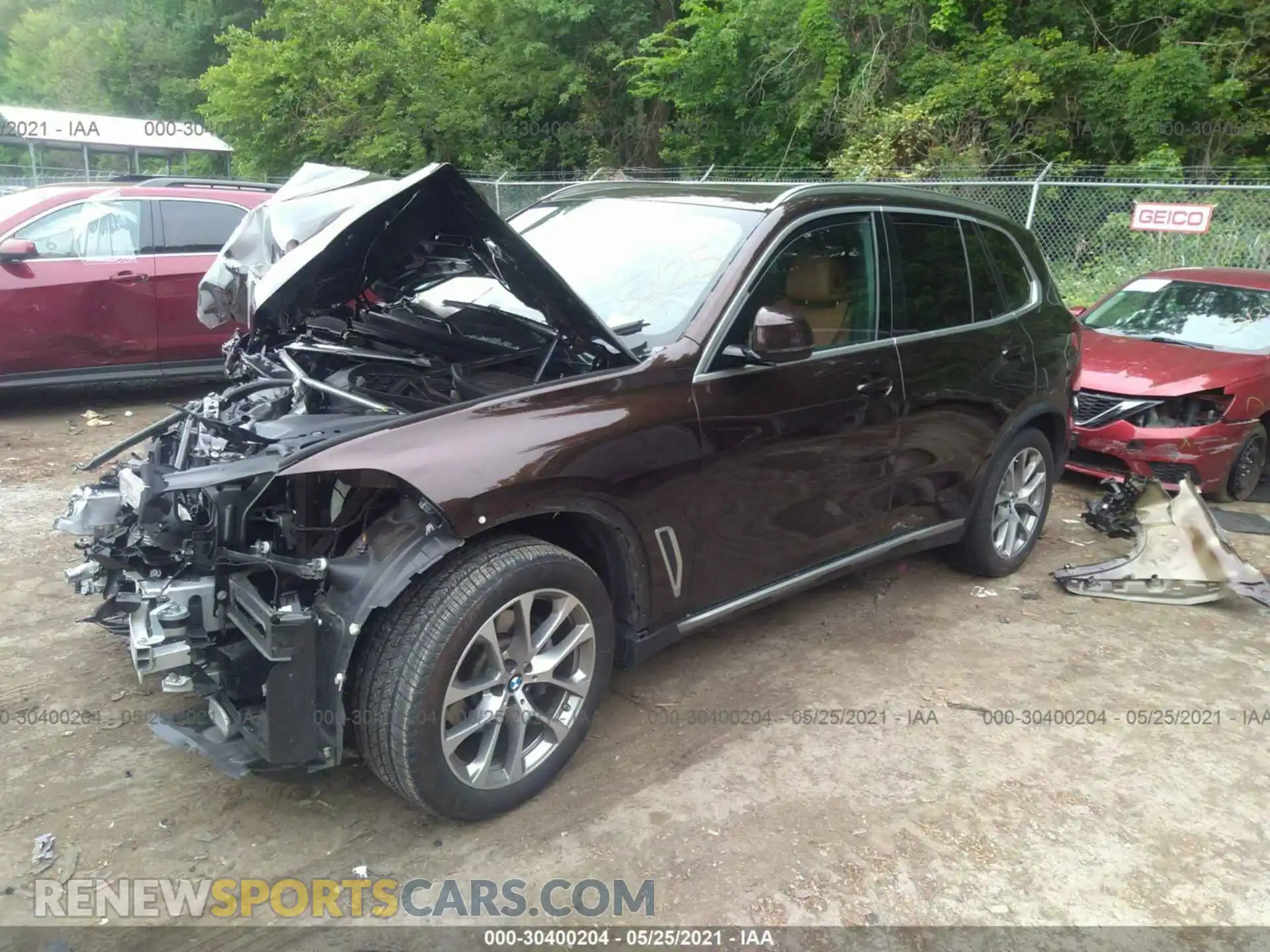 2 Photograph of a damaged car 5UXCR6C59KLL61854 BMW X5 2019