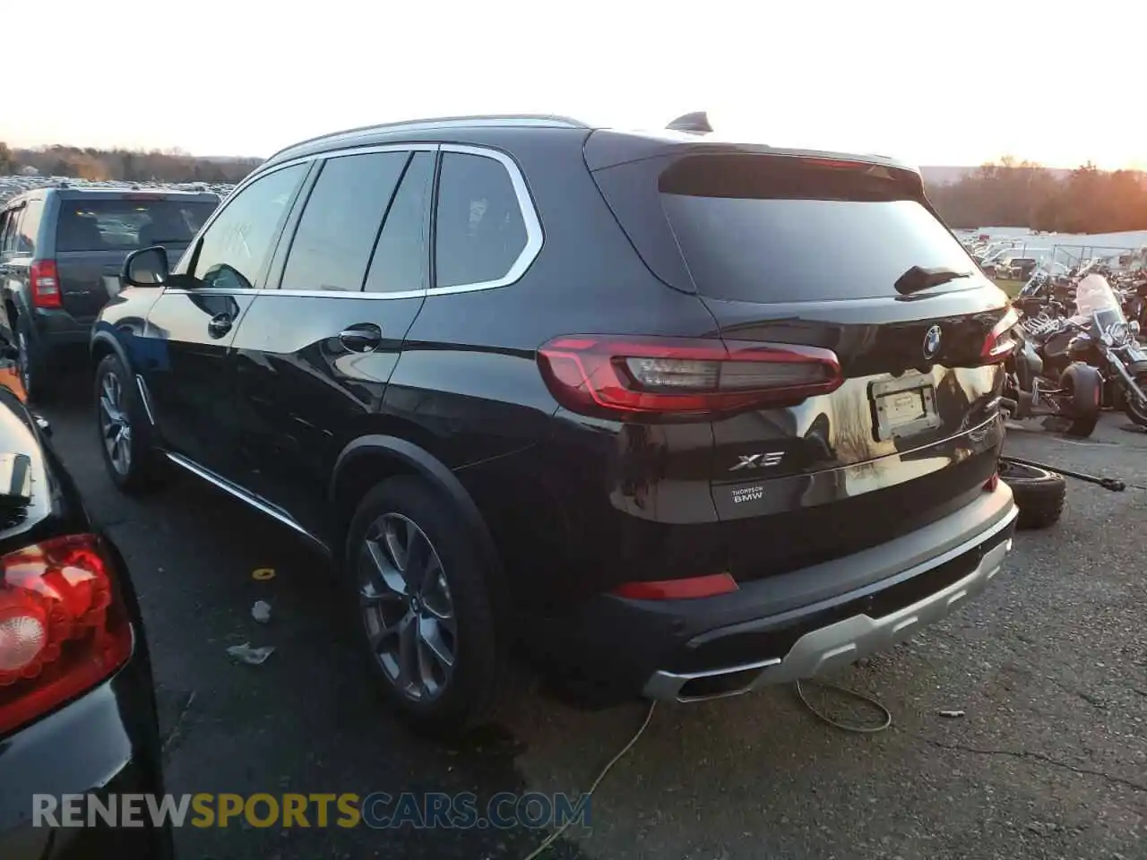 3 Photograph of a damaged car 5UXCR6C59KLL64494 BMW X5 2019