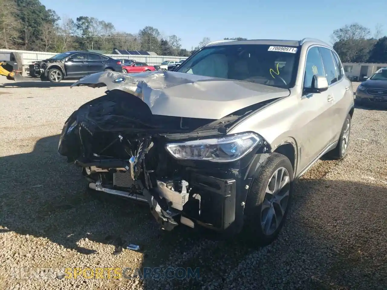 2 fotografías del automóvil dañado 5UXCR6C5XKLL02909 BMW X5 2019