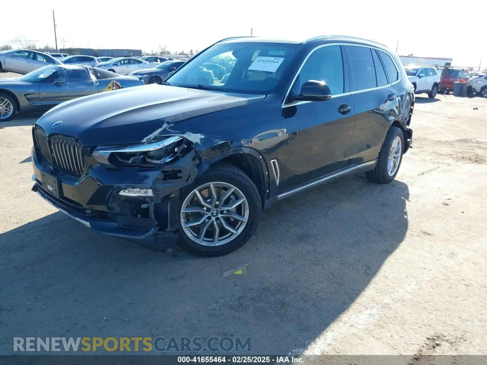 2 Photograph of a damaged car 5UXCR6C5XKLL39913 BMW X5 2019