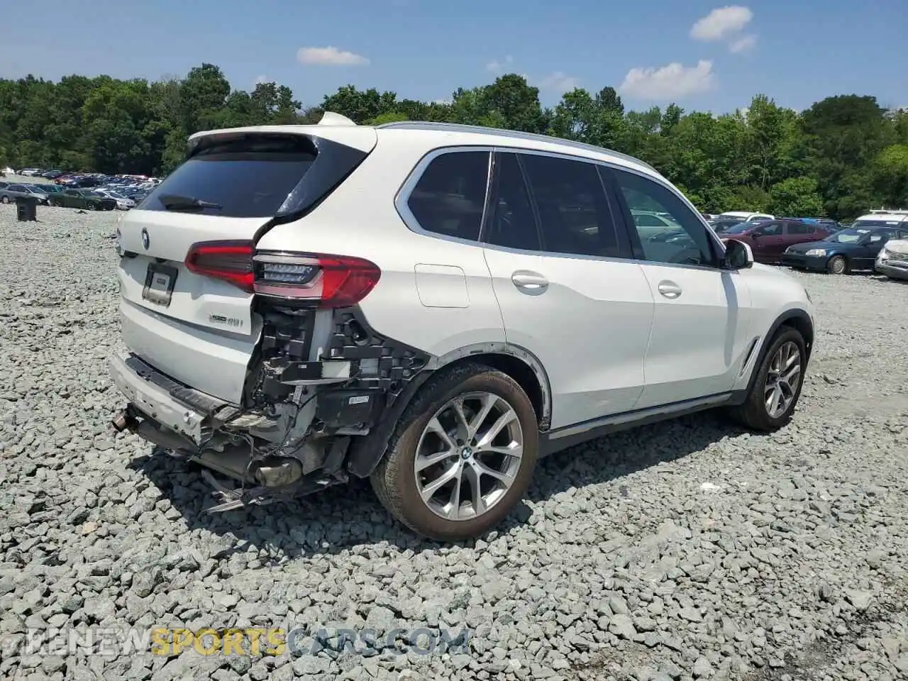3 Photograph of a damaged car 5UXCR6C5XKLL61071 BMW X5 2019