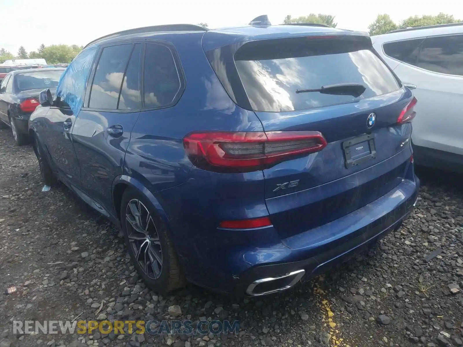 3 Photograph of a damaged car 5UXCR6C5XKLL64083 BMW X5 2019