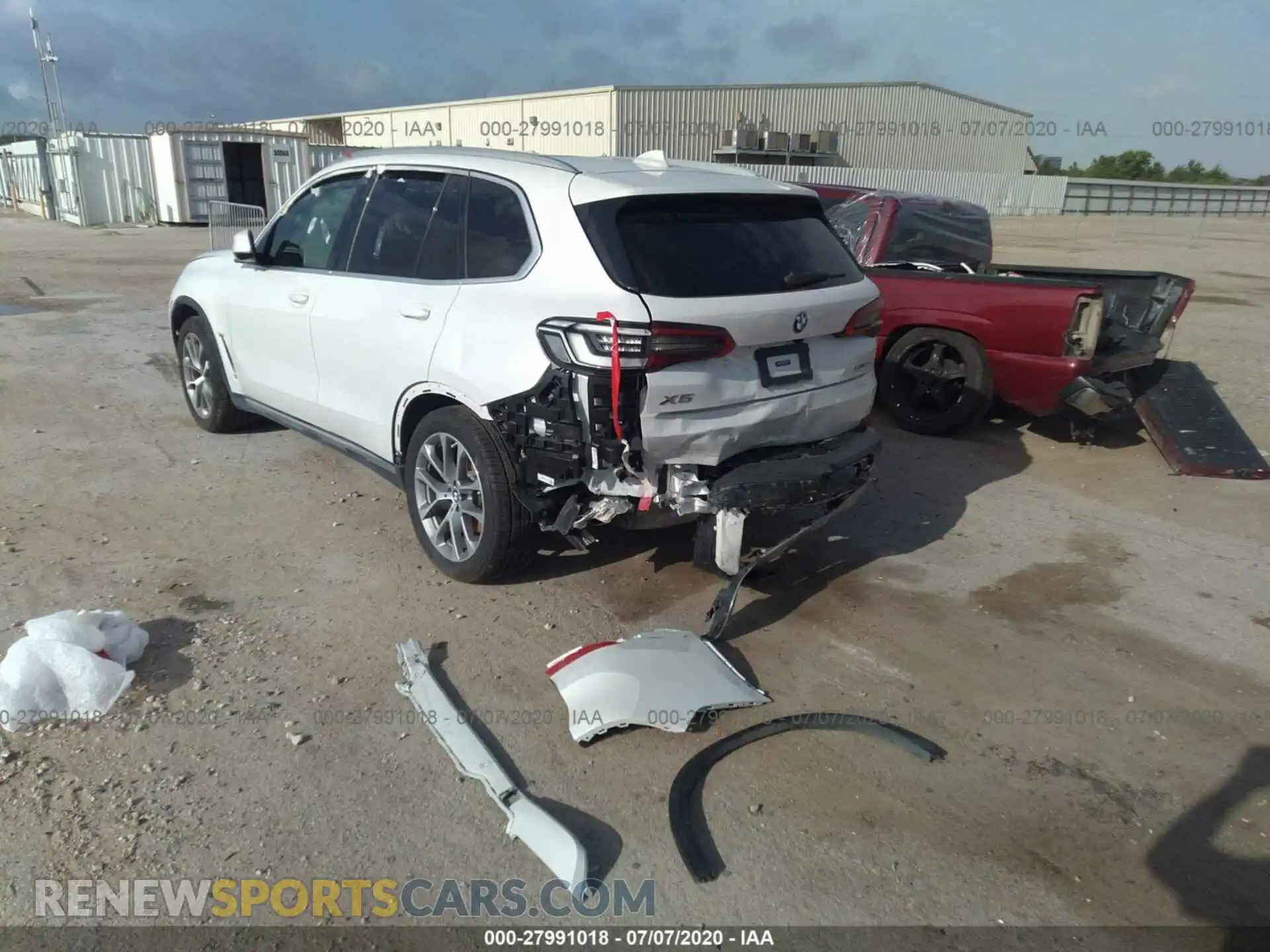 3 Photograph of a damaged car 5UXCR6C5XKLL64519 BMW X5 2019