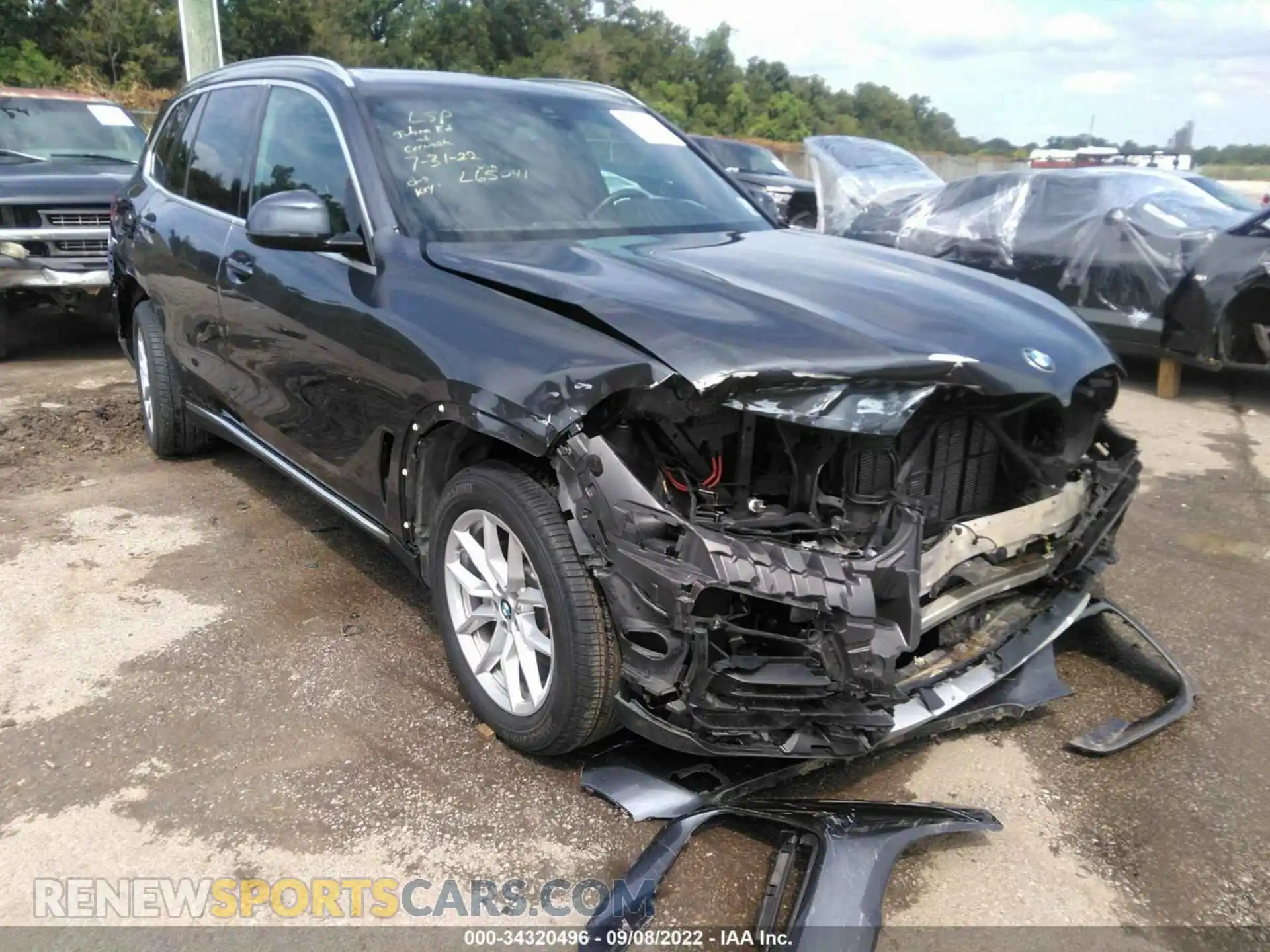 1 Photograph of a damaged car 5UXCR6C5XKLL65041 BMW X5 2019