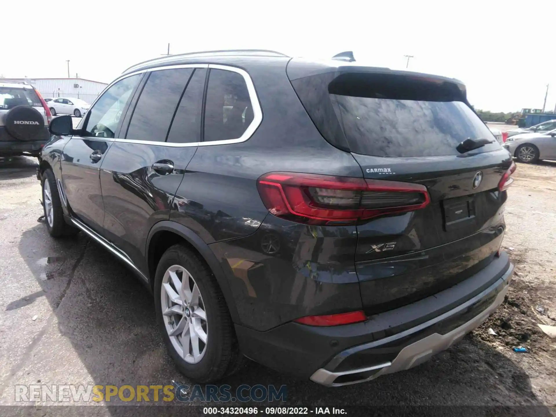 3 Photograph of a damaged car 5UXCR6C5XKLL65041 BMW X5 2019