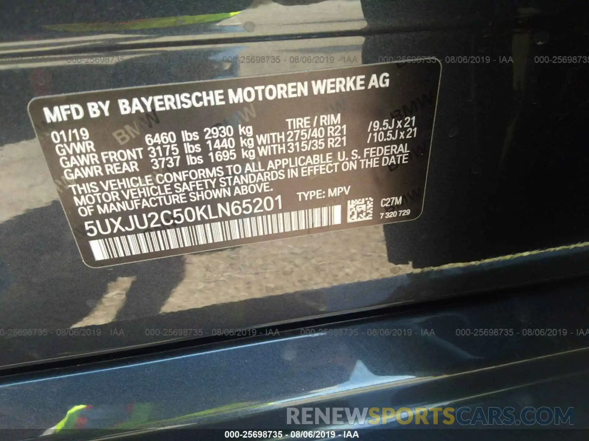 9 Photograph of a damaged car 5UXJU2C50KLN65201 BMW X5 2019